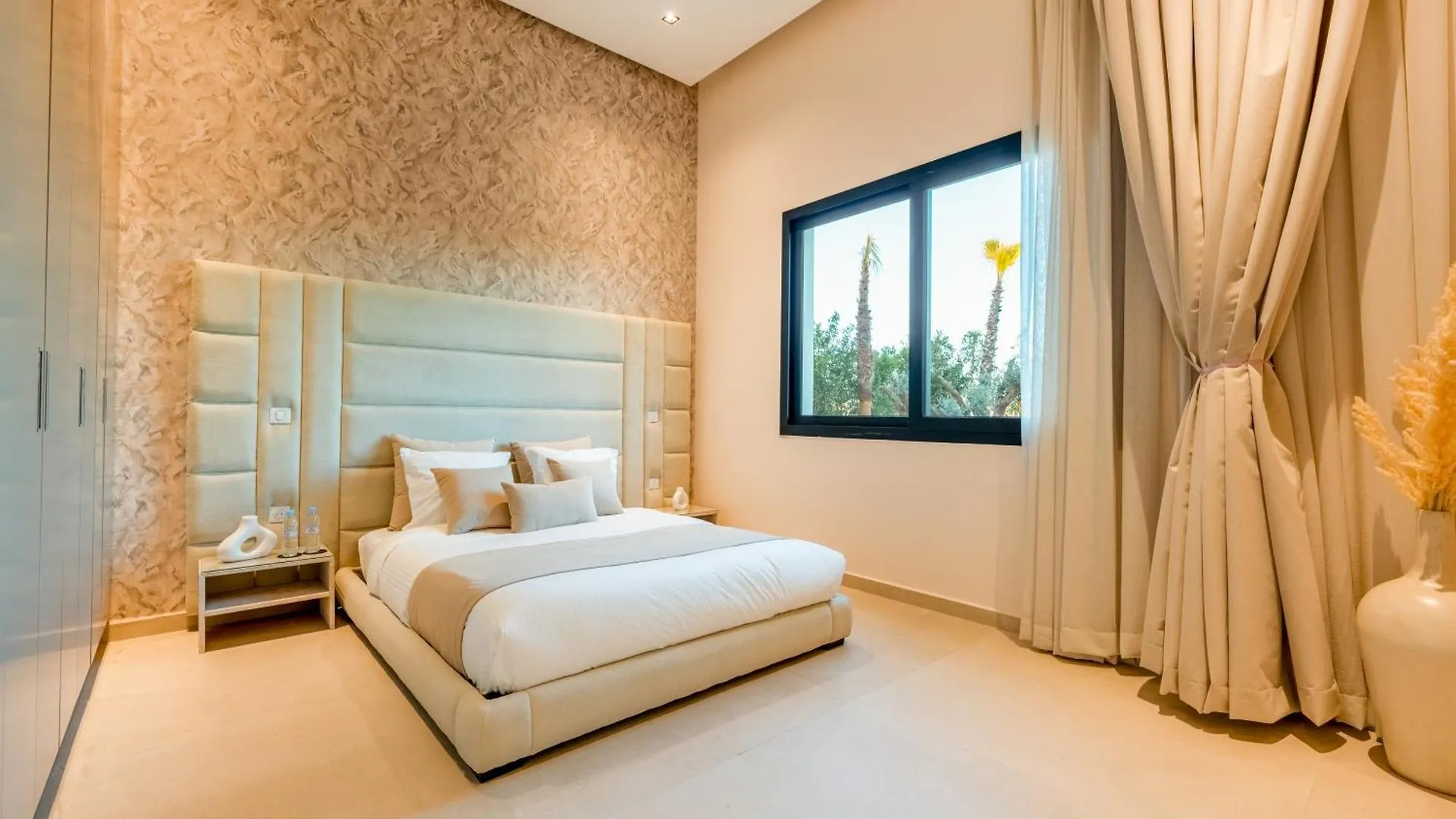Luxury Villa Heated Pool, Cinema & Game Room Marrakesh