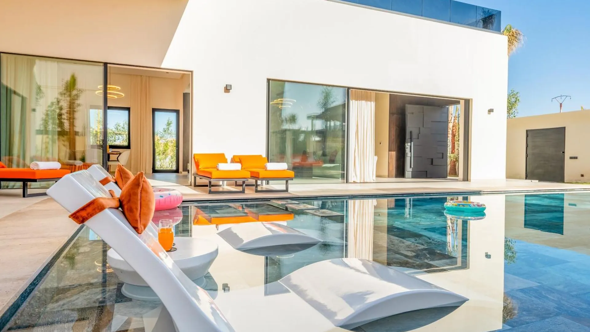 Luxury Villa Heated Pool, Cinema & Game Room Marrakesh
