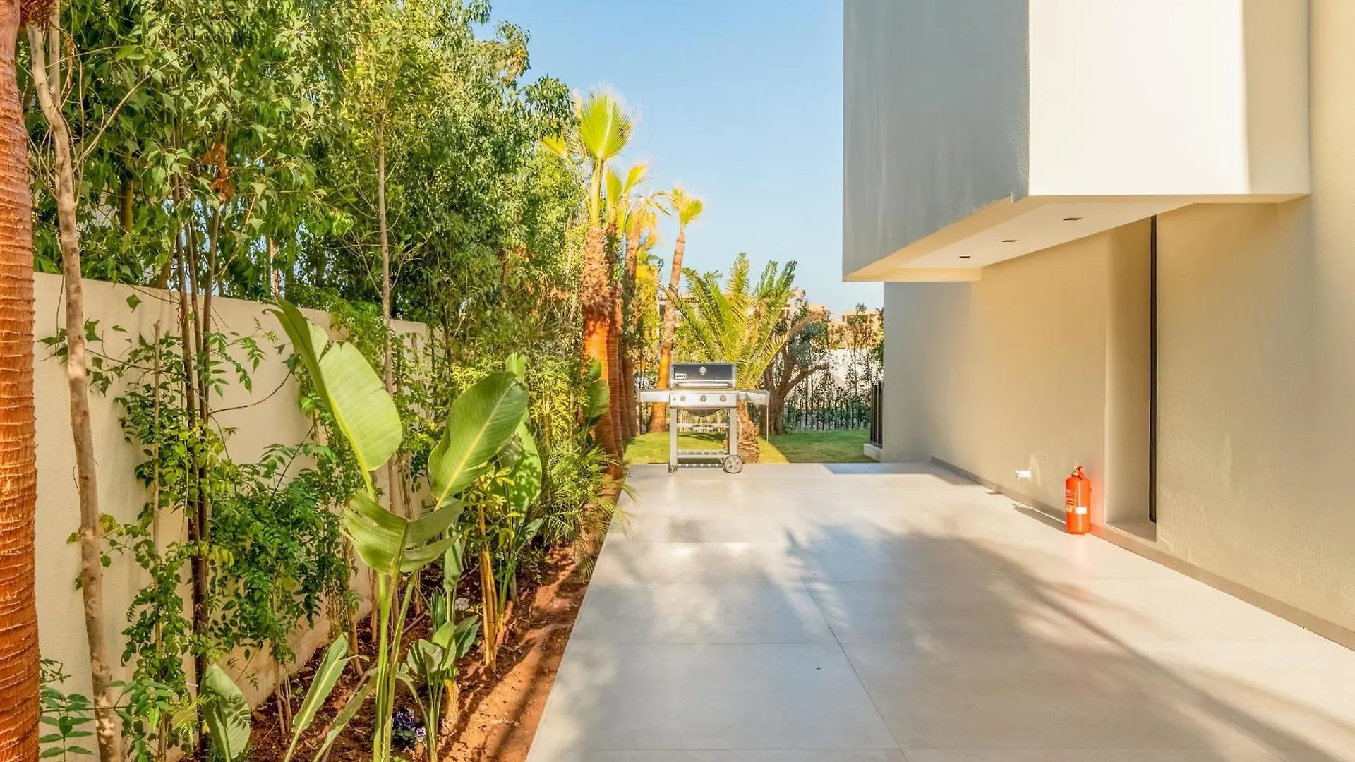 Luxury Villa Heated Pool, Cinema & Game Room Marrakesh